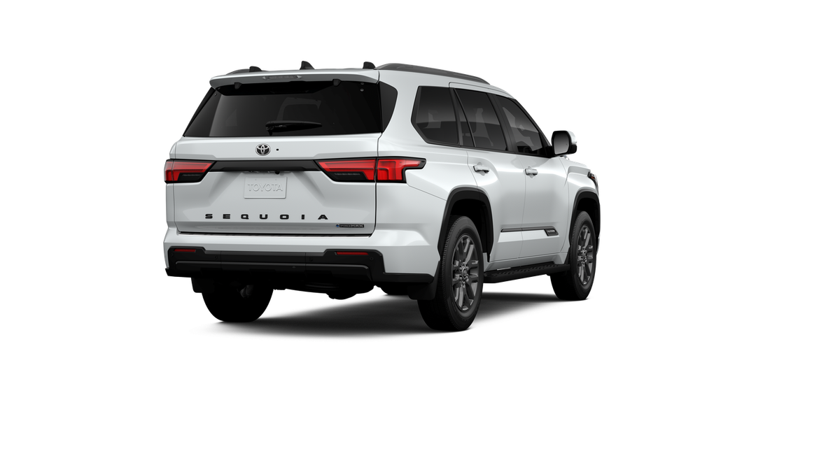 New 2026 Wind Chill Pearl <sup>1</sup> Toyota  Platinum image 11