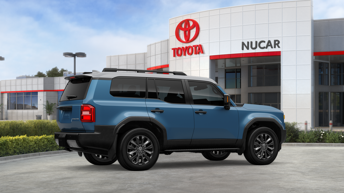 New 2027 Heritage Blue/Grayscape Toyota Land Cruiser image 32