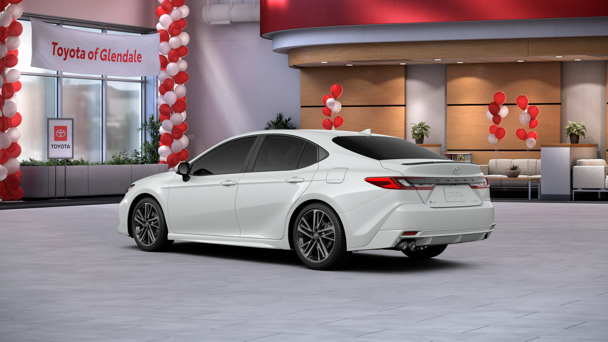 New 2026 Wind Chill Pearl <sup>1</sup> Toyota  XSE image 8