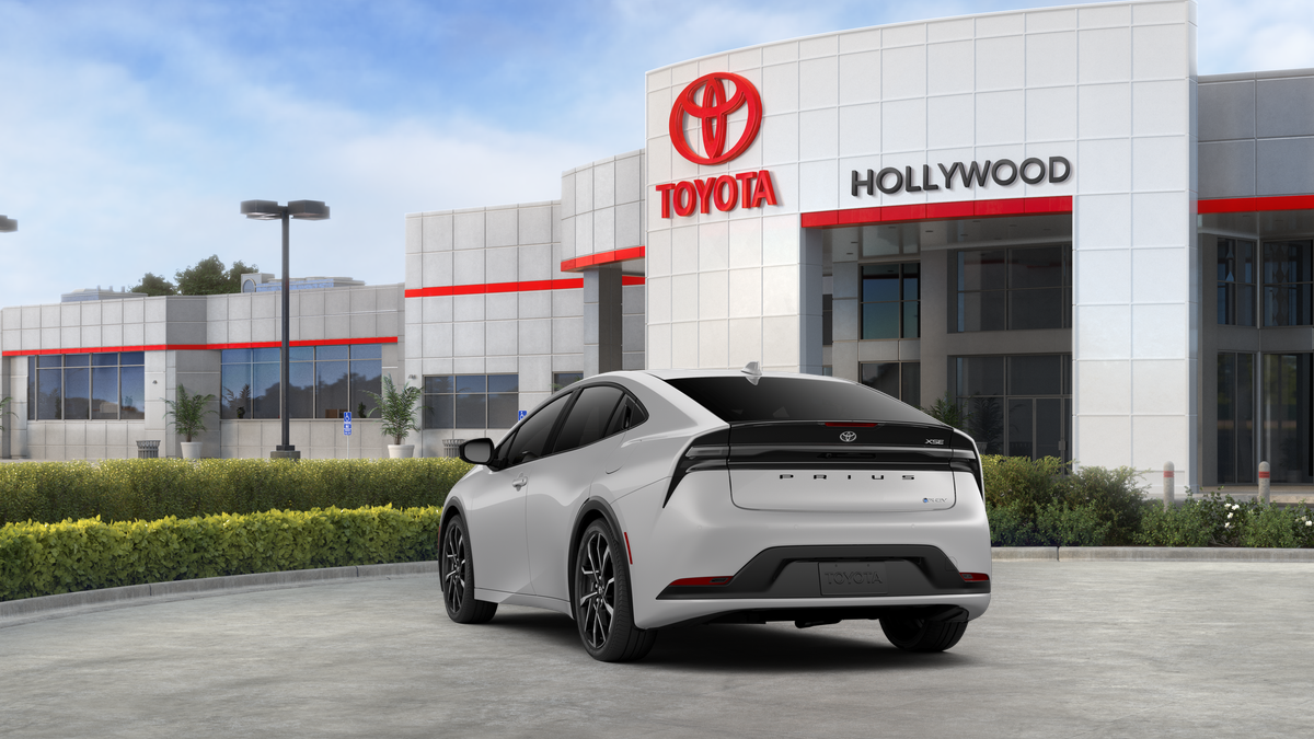 New 2027 Toyota Prius Plug-in Hybrid Sedan