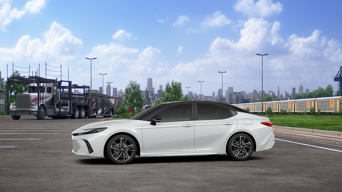 New 2027 Wind Chill Pearl with Midnight Black Metallic roof <sup>1</sup> Toyota  XSE image 5