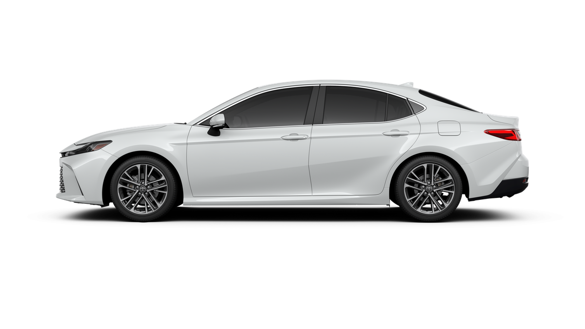 New 2026 Wind Chill Pearl <sup>1</sup> Toyota  XLE AWD image 6
