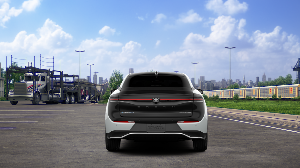 2026 Toyota Crown Platinum photo 8