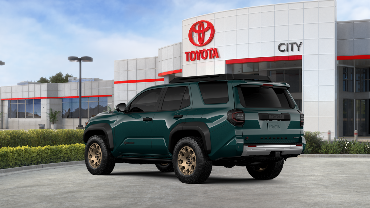 New 2026 Everest Toyota 4Runner Trailhunter image 35