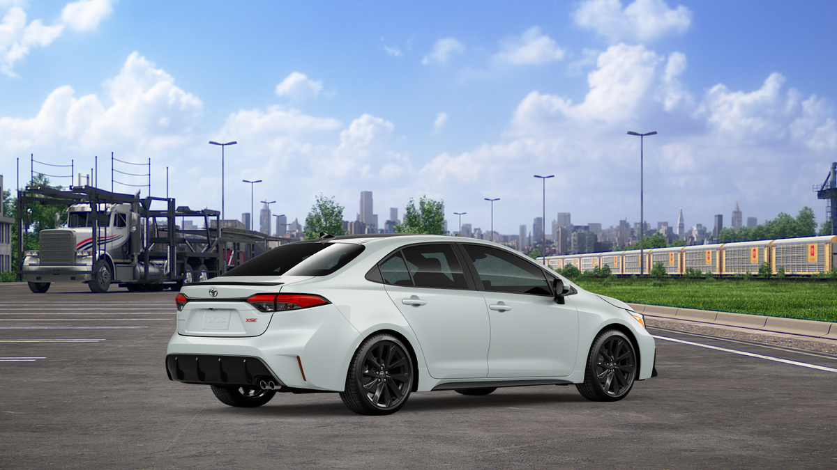 New 2026 Wind Chill Pearl with Midnight Black Metallic roof <sup>1</sup> Toyota  XSE image 12