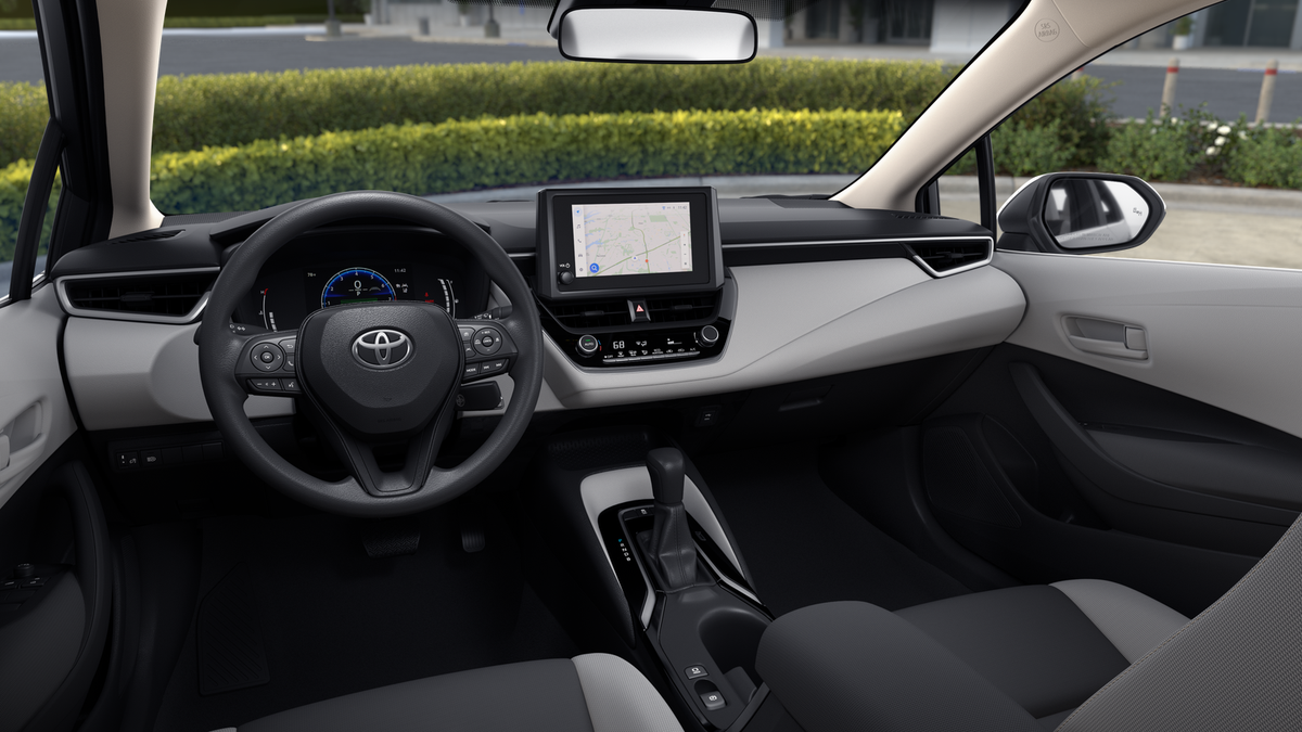 2026 Toyota Corolla LE photo 18