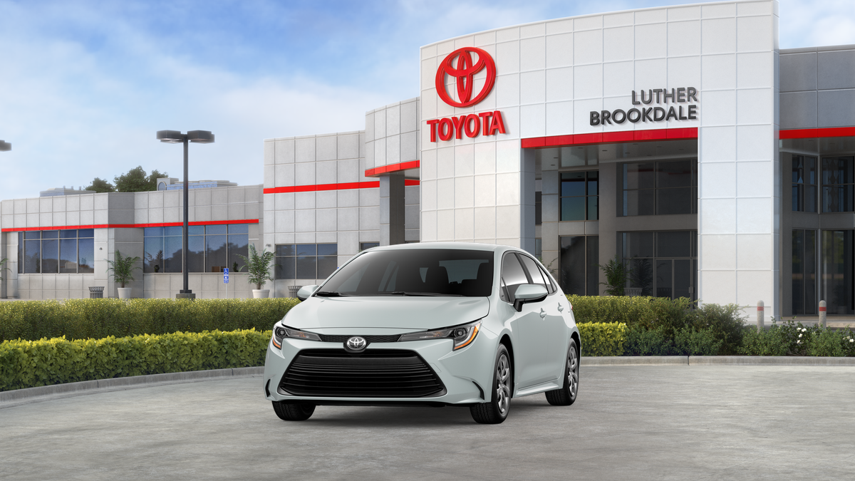2026 Toyota Corolla LE photo 16