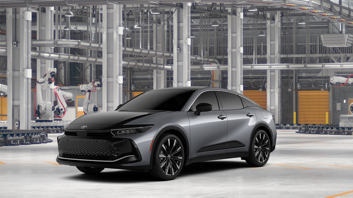 2026 Toyota Crown Platinum