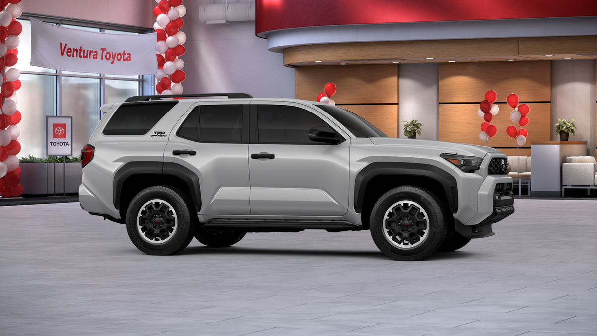 2025 Toyota 4Runner TRD Off-Road photo 13