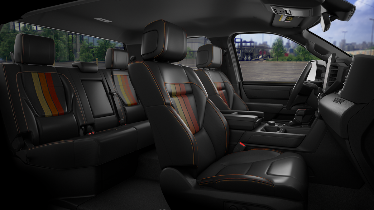 2026 Toyota Tundra SR5 CrewMax photo 21