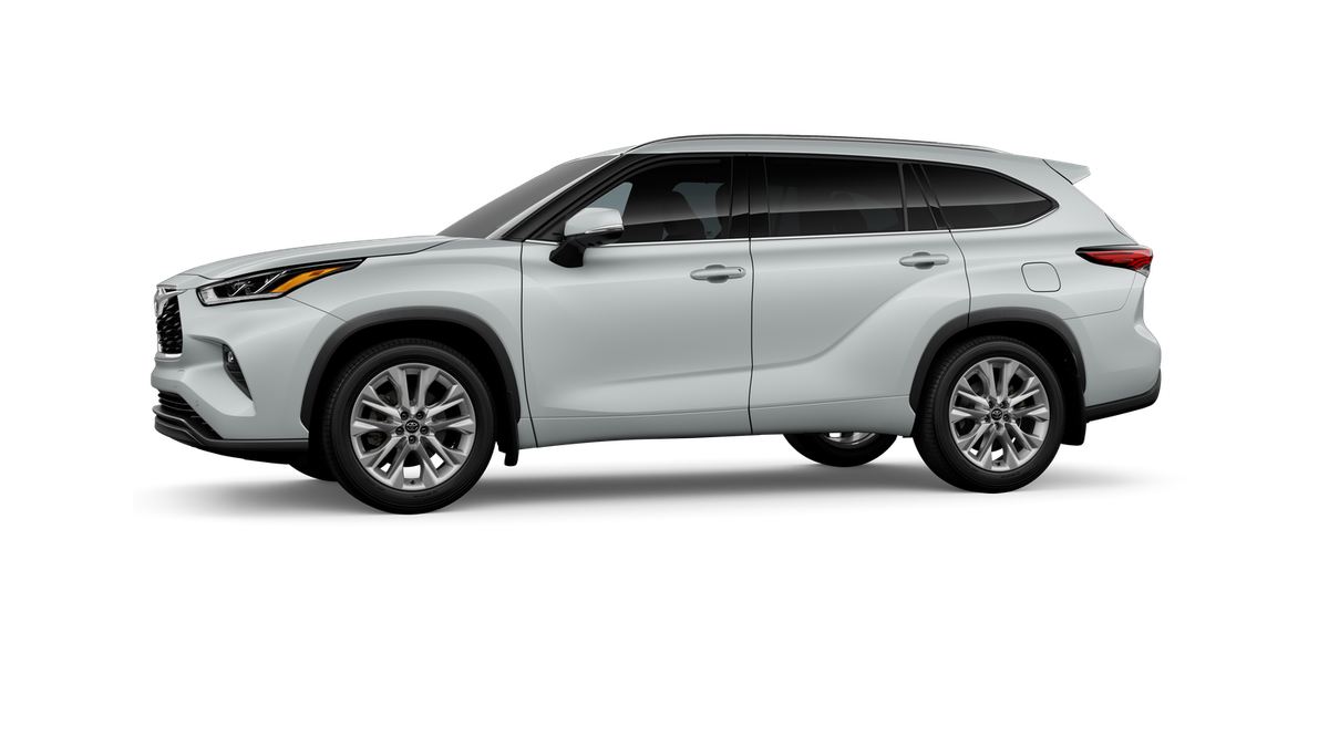 New 2026 Wind Chill Pearl <sup>1</sup> Toyota  Limited image 5