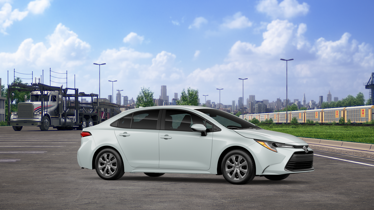 2026 Toyota Corolla LE photo 15