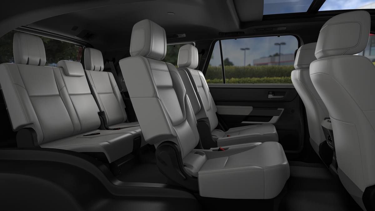 New 2026 Wind Chill Pearl <sup>1</sup> Toyota  Limited image 2