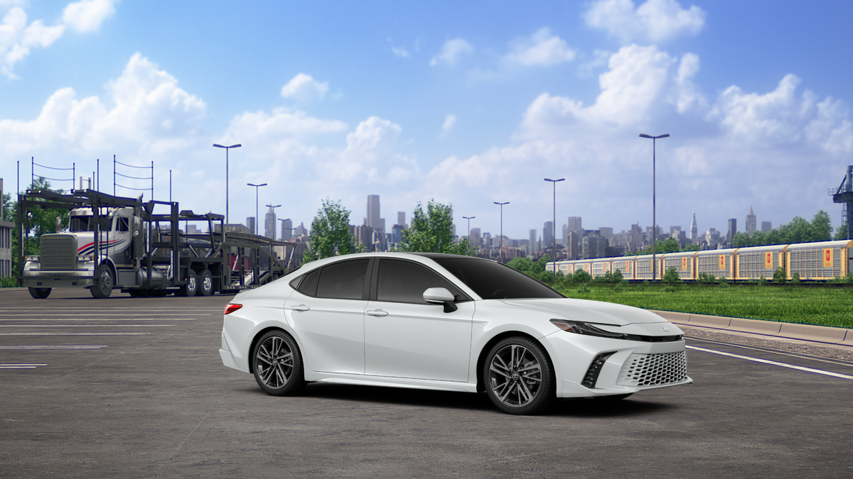 New 2027 Wind Chill Pearl <sup>1</sup> Toyota  XSE image 16
