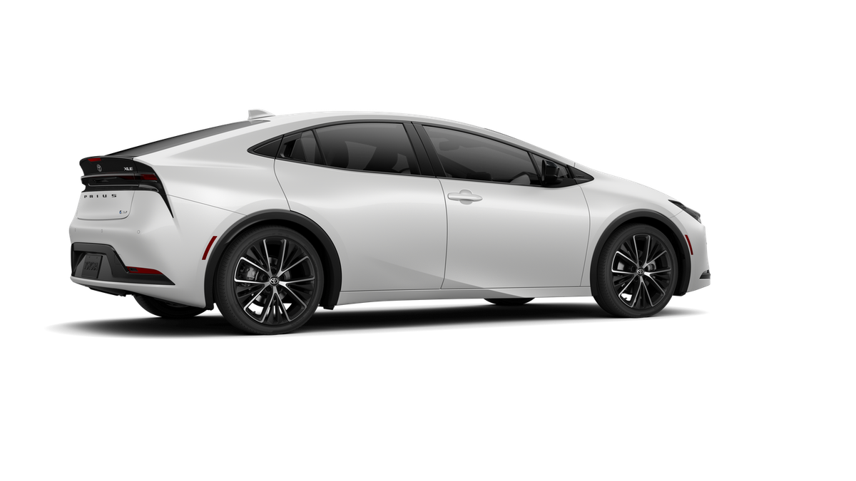 2026 Toyota Prius XLE photo 12