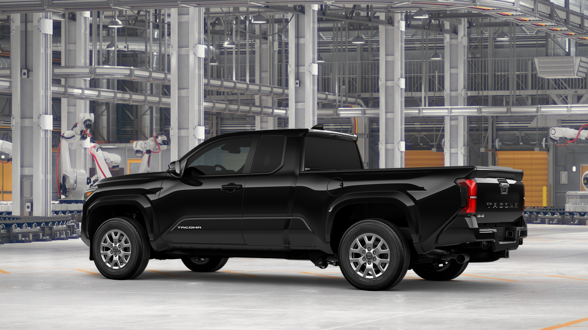 2025 Toyota Tacoma SR5 XtraCab photo 7