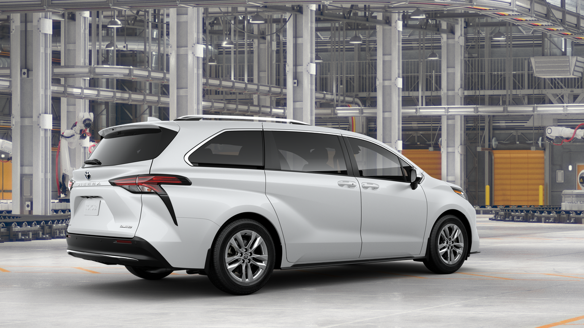 2025 Toyota Sienna Limited photo 12