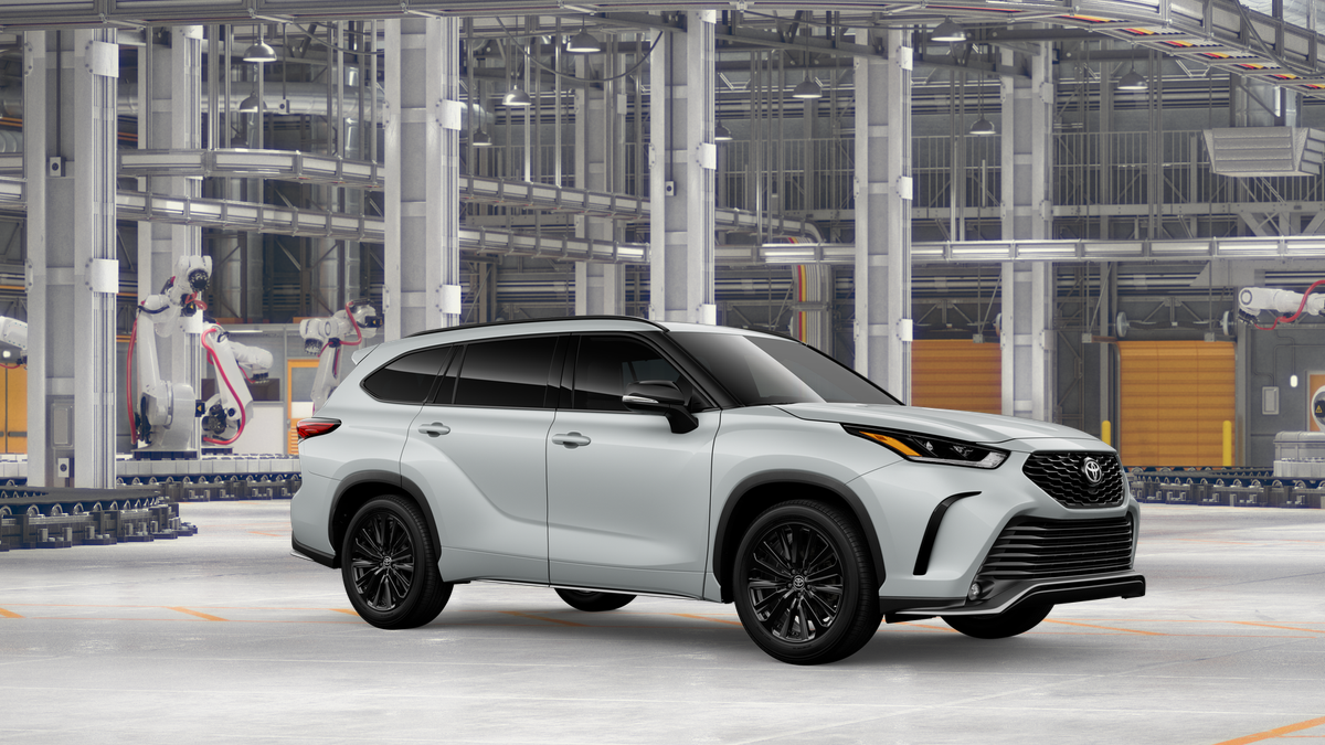New 2026 Wind Chill Pearl <sup>1</sup> Toyota  XSE image 16