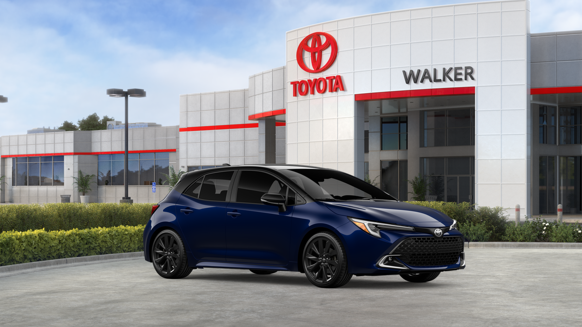 New 2027 Blueprint with Black roof <sup>1</sup> Toyota  XSE image 16