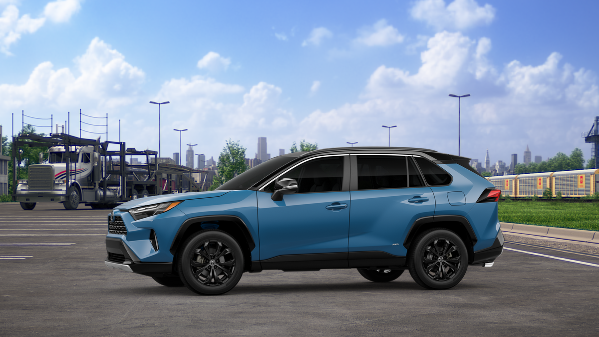 2025 Toyota RAV4 Hybrid XSE photo 3