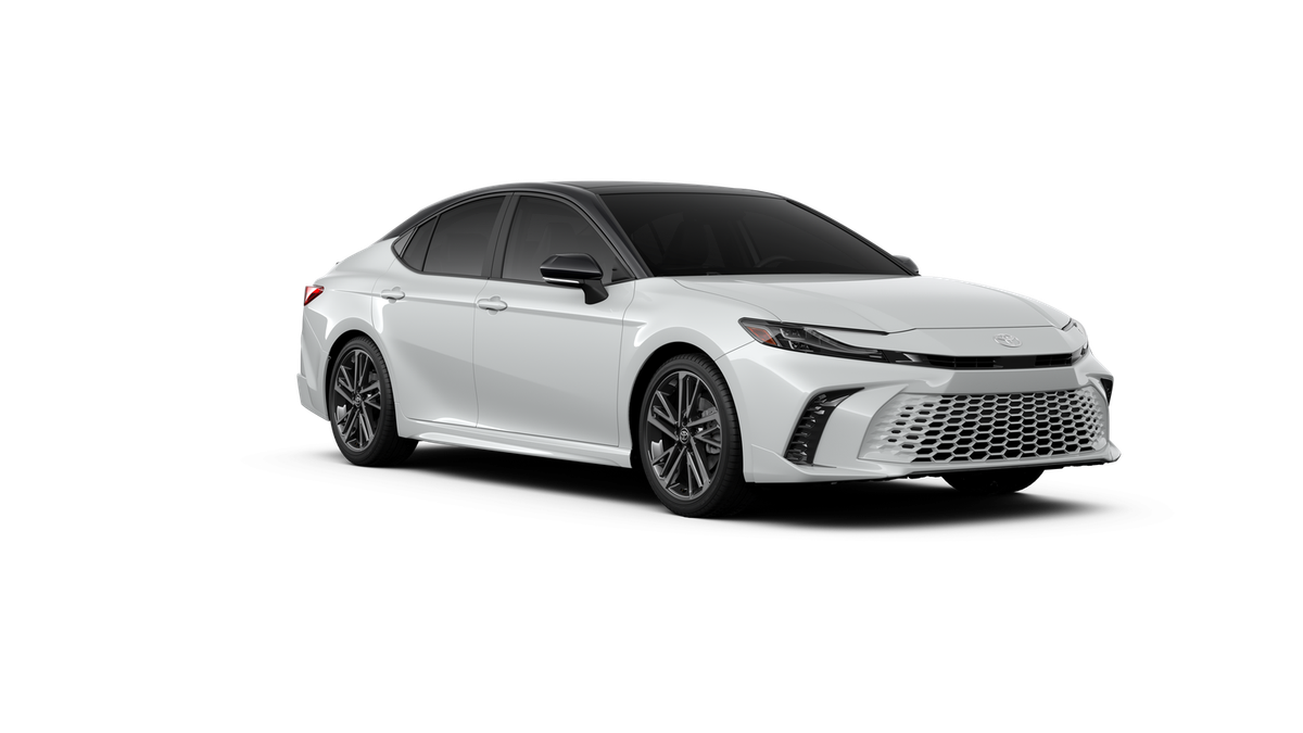 New 2026 Wind Chill Pearl with Midnight Black Metallic roof <sup>1</sup> Toyota  XSE AWD image 17