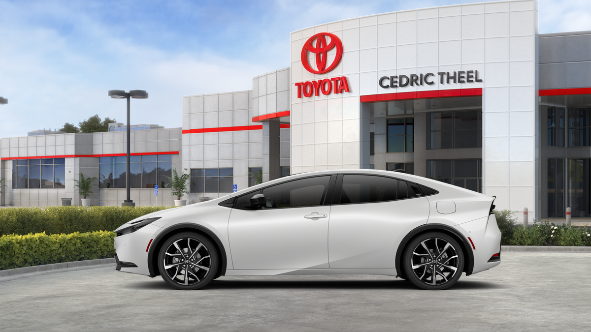 2026 Toyota Prius Plug-in Hybrid XSE Premium - Photo 27