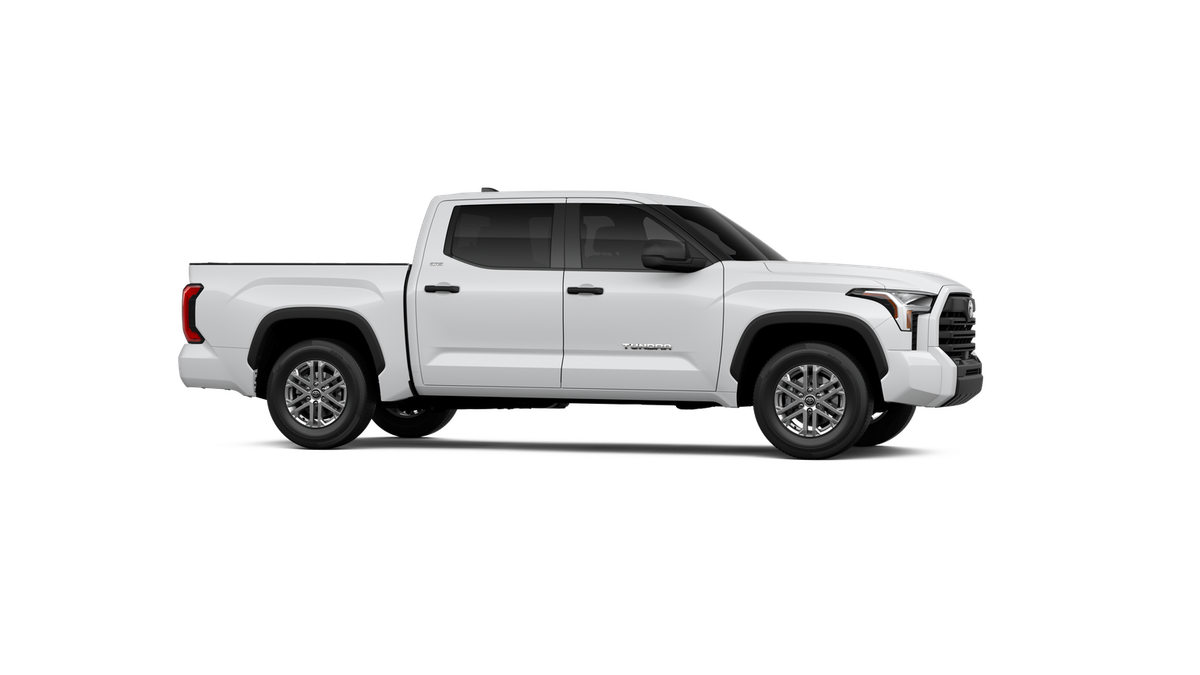 2025 Toyota Tundra SR5 CrewMax photo 36