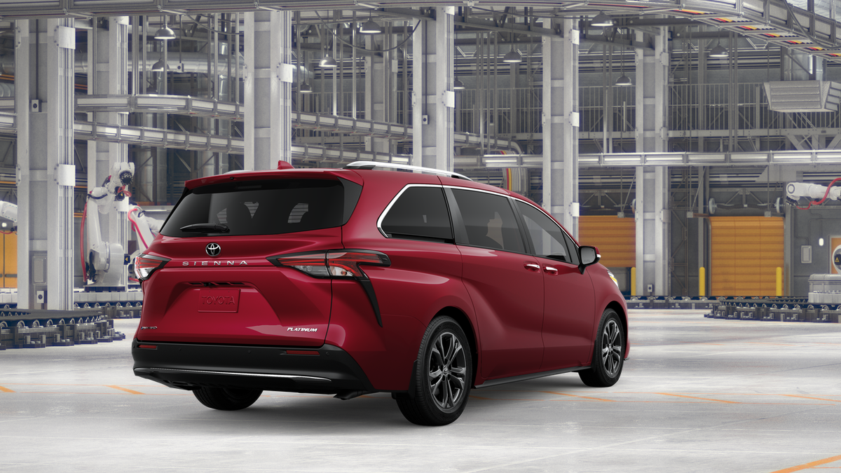 New 2026 Ruby Flare Pearl <sup>1</sup> Toyota  Platinum image 11