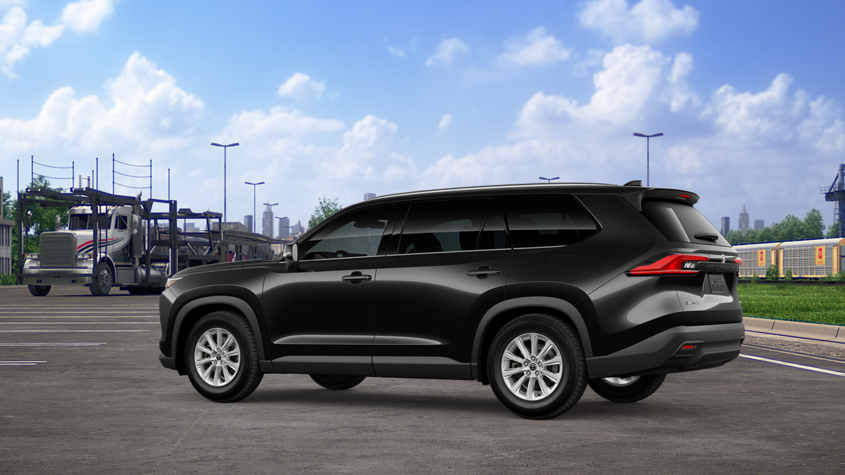 2026 Toyota Highlander Hybrid XLE photo 5