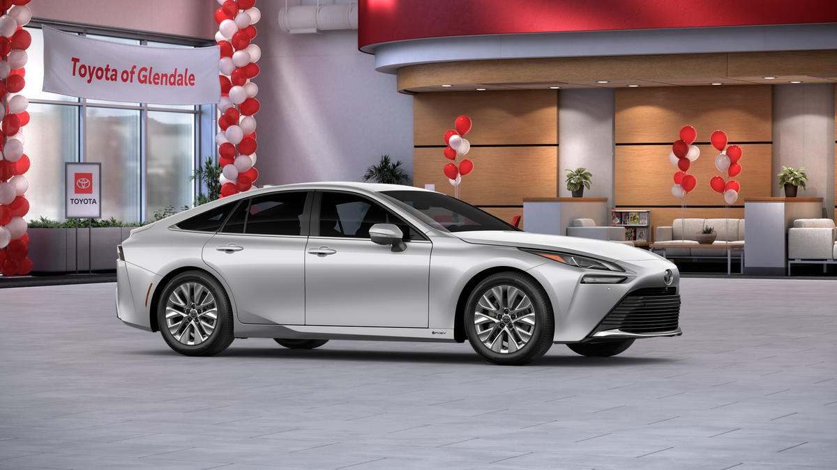 2025 Toyota Mirai XLE - Photo 15