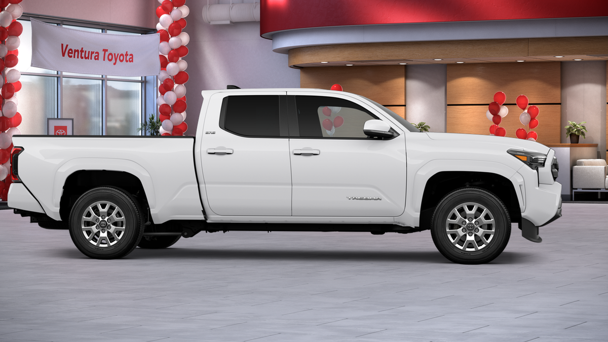 New 2026 Ice Cap Toyota  SR5 image 15