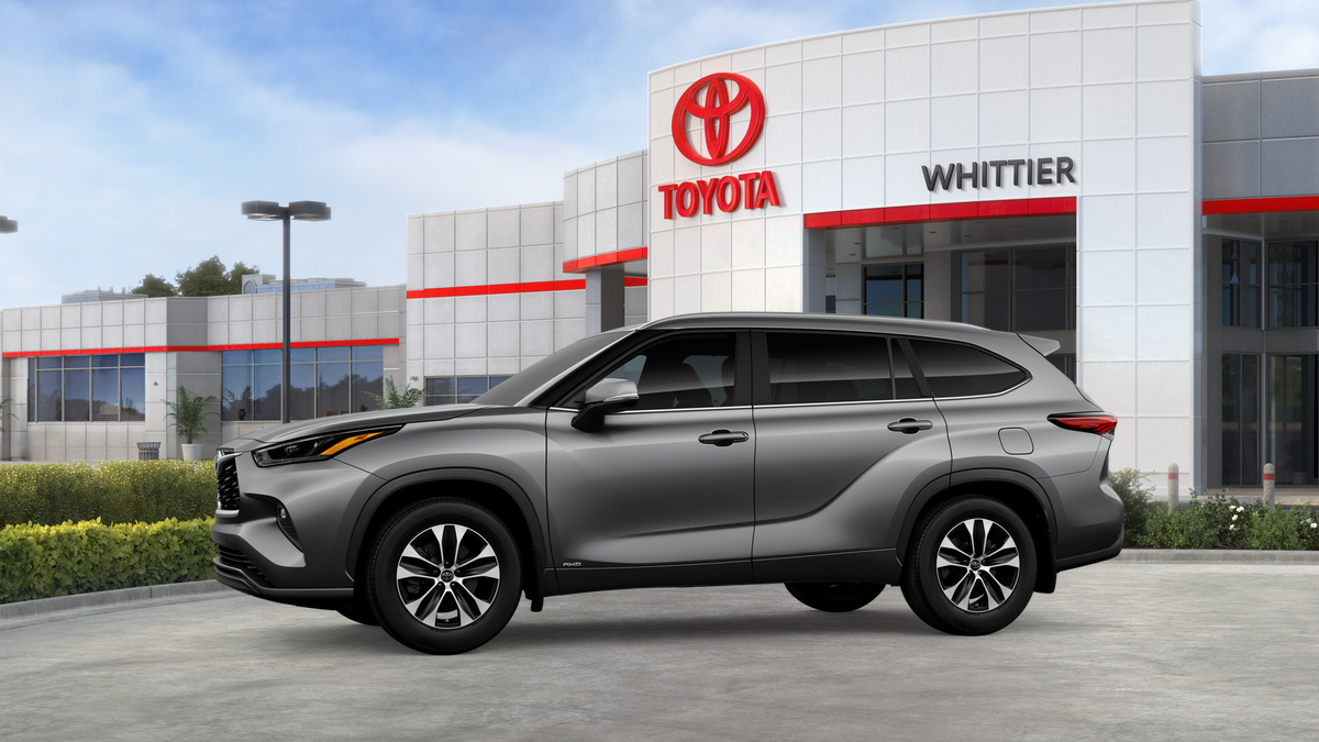 New 2026 Heavy Metal <sup>1</sup> Toyota  XLE image 5