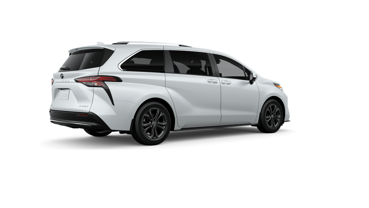 New 2026 Wind Chill Pearl <sup>1</sup> Toyota  Platinum image 12