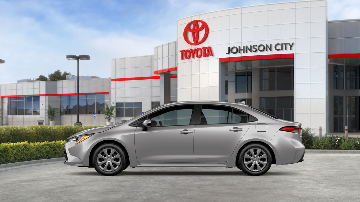 2026 Toyota Corolla LE photo 2