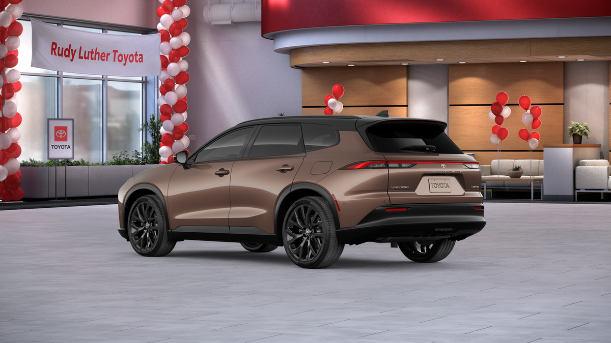 New 2026 Bronze Age with Black roof <sup>1</sup> Toyota  Limited image 8