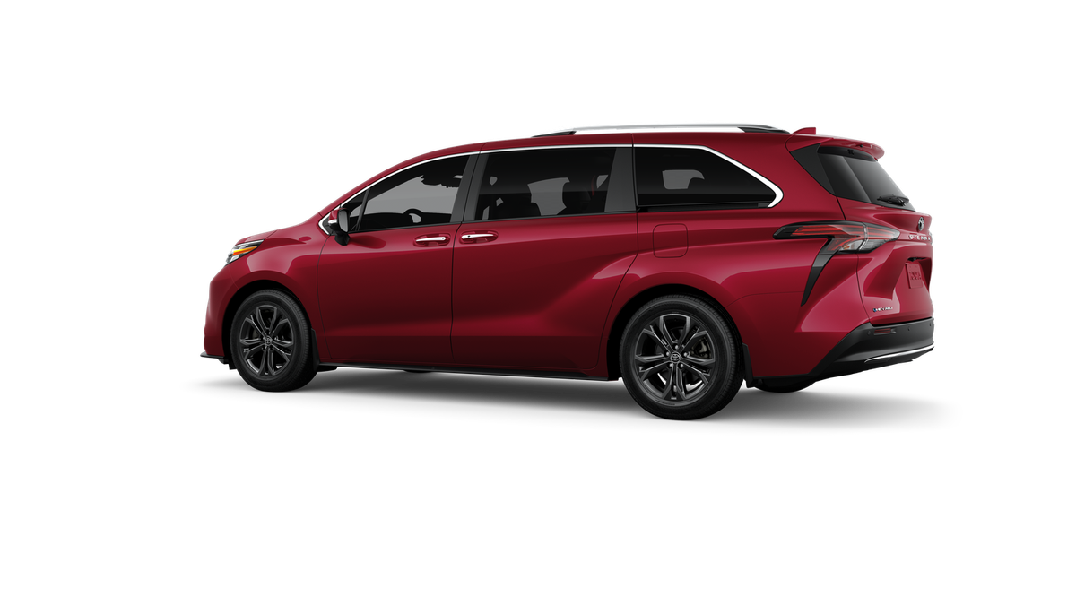 New 2026 Ruby Flare Pearl <sup>1</sup> Toyota  Platinum image 7