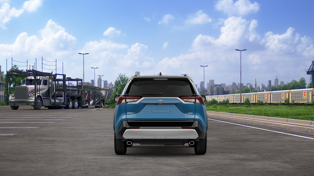 2025 Toyota RAV4 Hybrid XSE photo 8