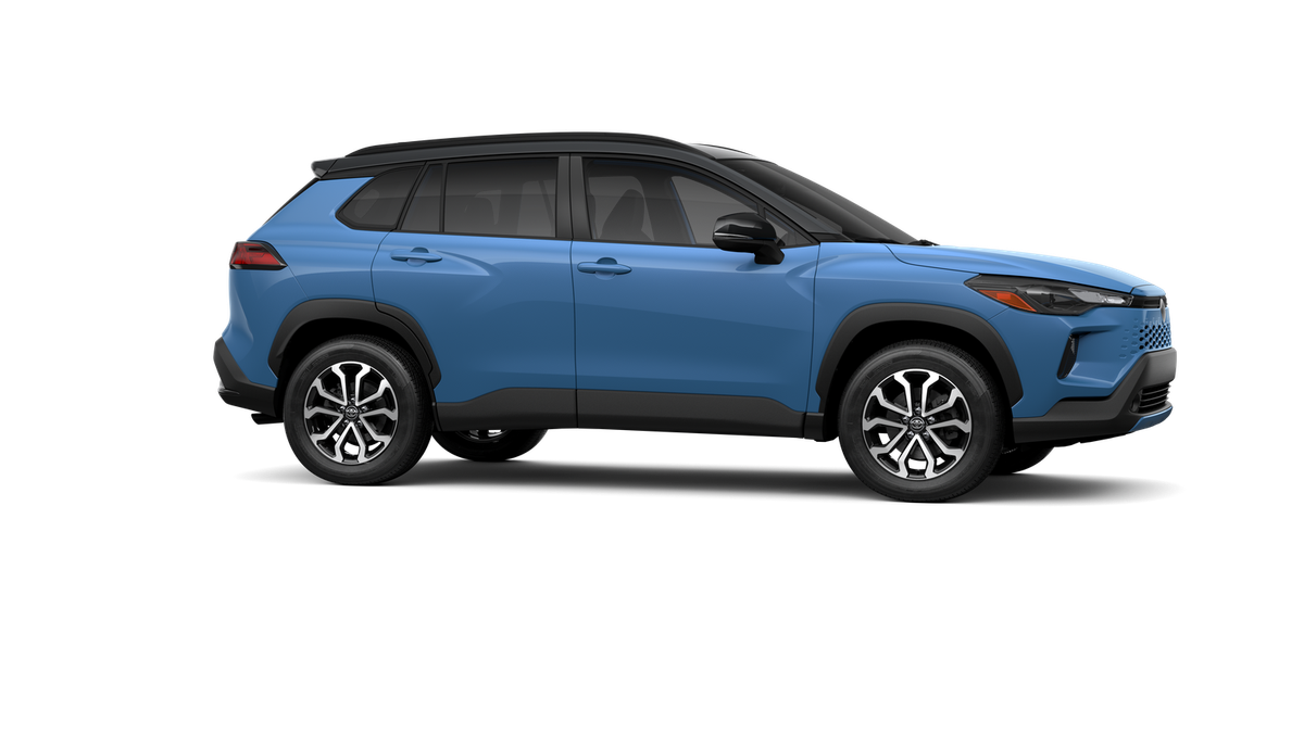 New 2026 Cavalry Blue with Jet Black roof <sup>1</sup> Toyota  SE image 15