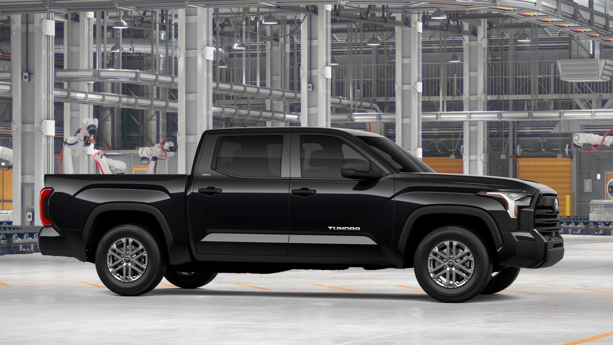 2026 Toyota Tundra SR5 CrewMax photo 13
