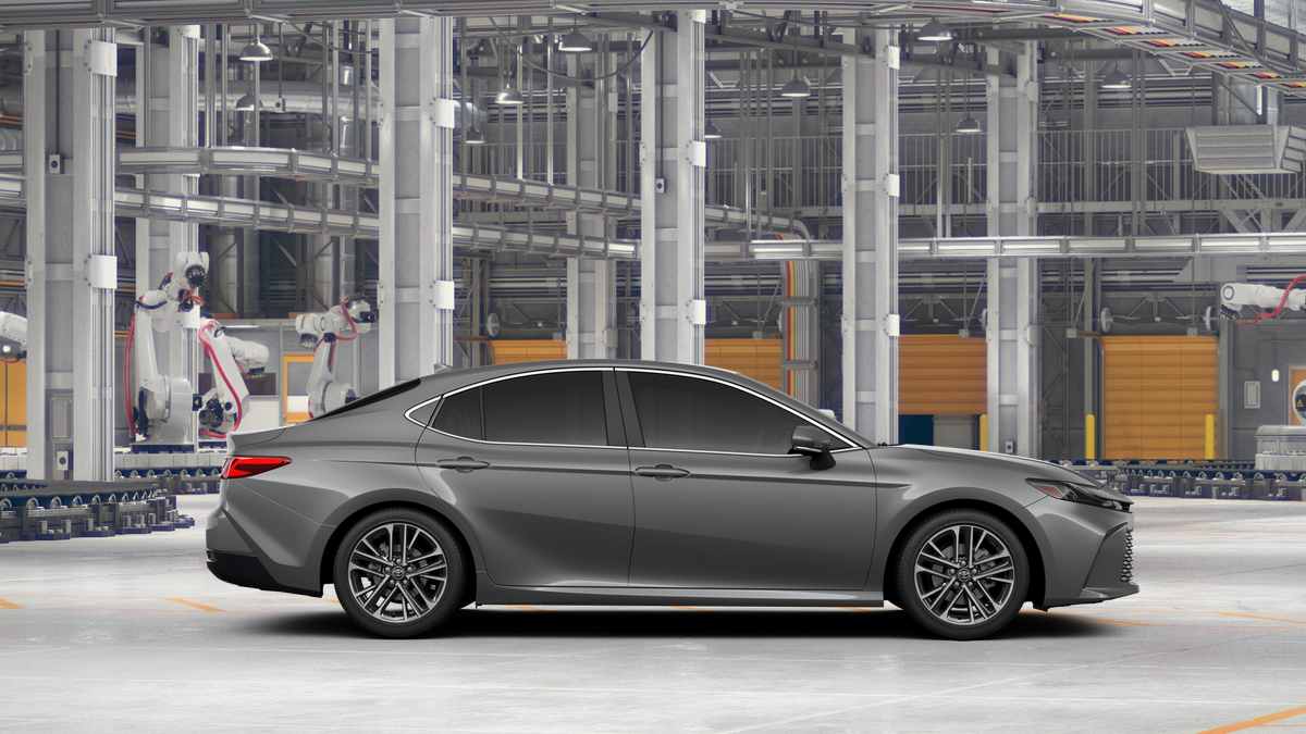 2026 Toyota Camry XLE photo 12