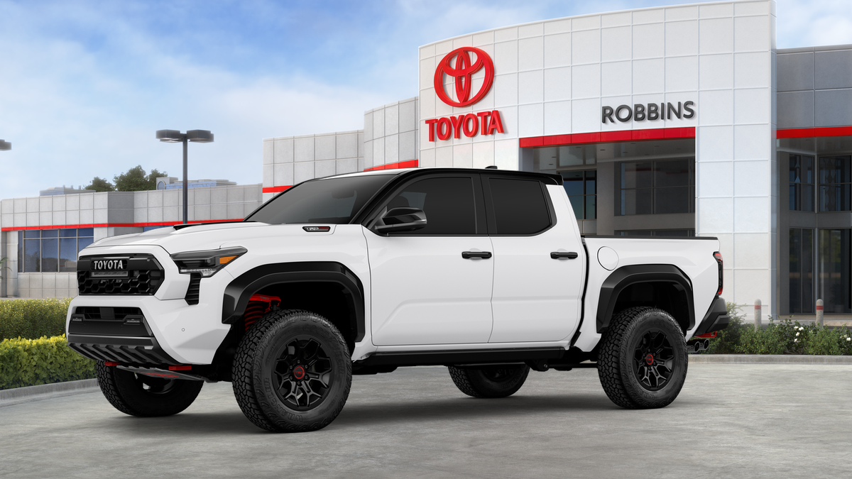 2026 Toyota Tacoma TRD Pro Double Cab photo 2