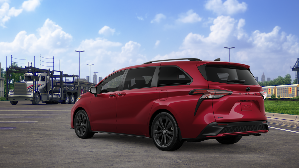 New 2026 Ruby Flare Pearl <sup>1</sup> Toyota  XSE image 8