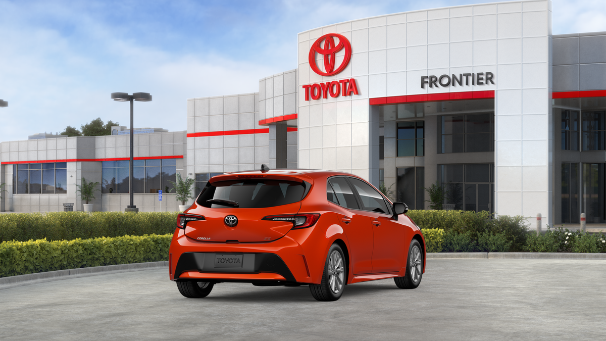 Corolla Hatchback SE 2.0L 4-Cyl. Engine Front-Wheel Drive [8]