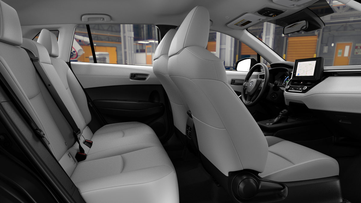 2026 Toyota Corolla Cross L photo 20