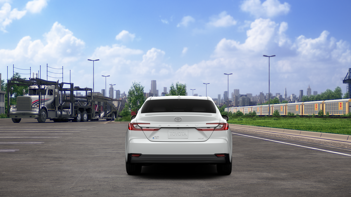 New 2026 Wind Chill Pearl <sup>1</sup> Toyota  XLE AWD image 10