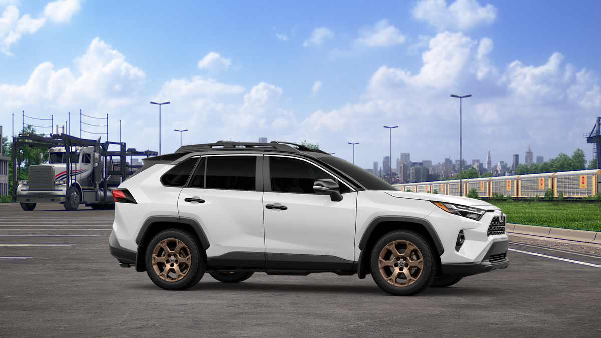 2025 Toyota RAV4 Hybrid photo 12
