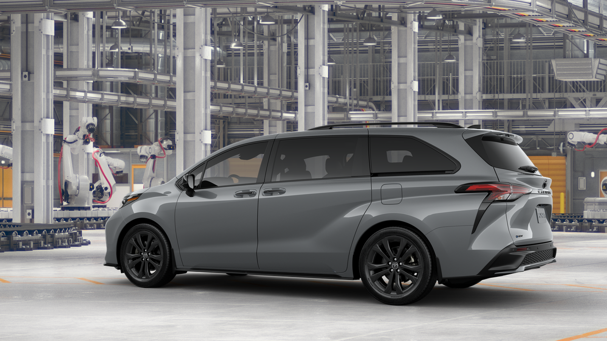 2025 Toyota Sienna XSE photo 4