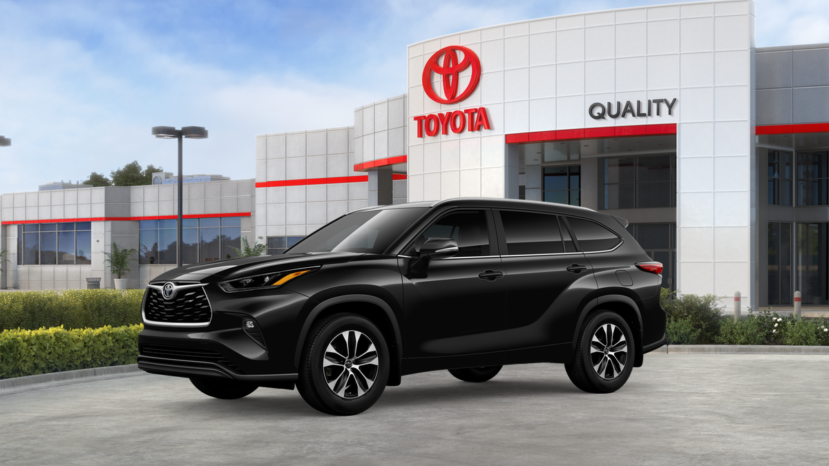 New 2026 Midnight Black Metallic Toyota  XLE image 38