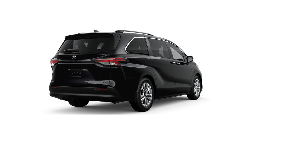 Sienna XLE 2.5L Hybrid Engine Front-Wheel Drive 7-passenger seating [8]
