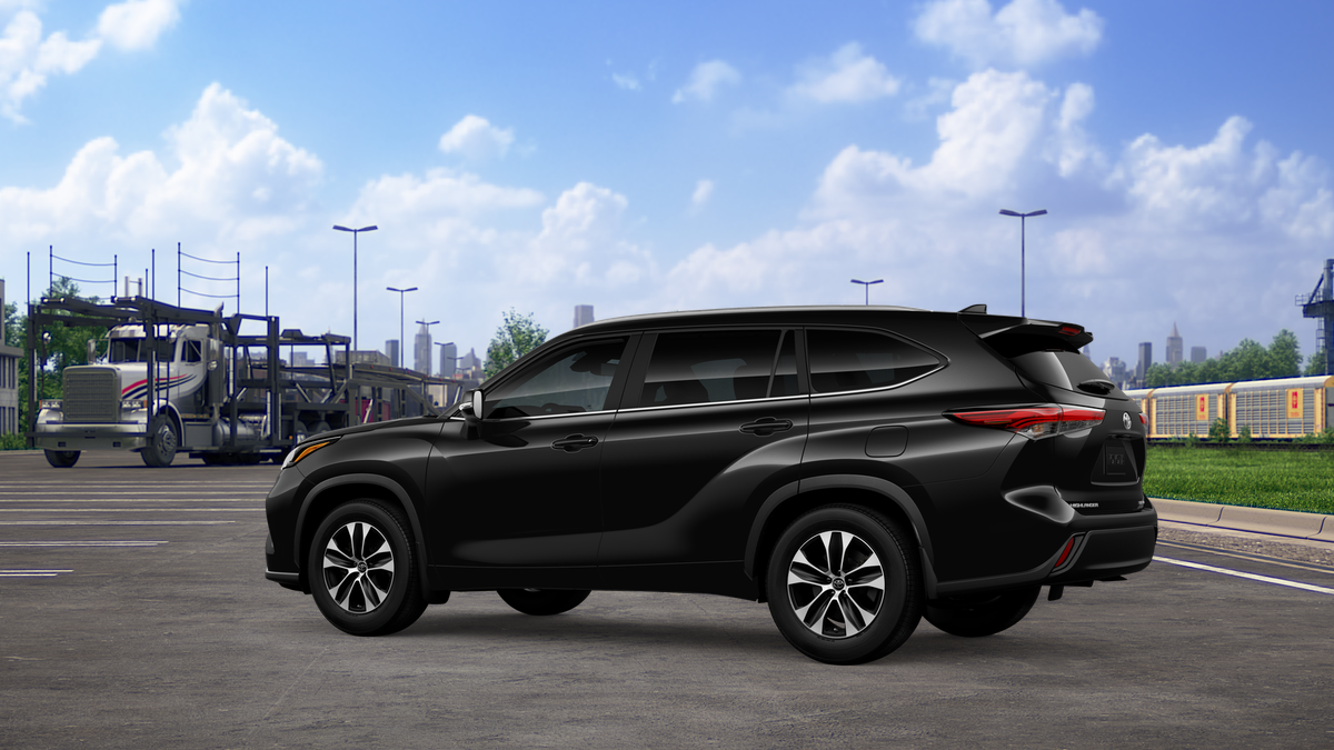 New 2026 Midnight Black Metallic Toyota  XLE image 7